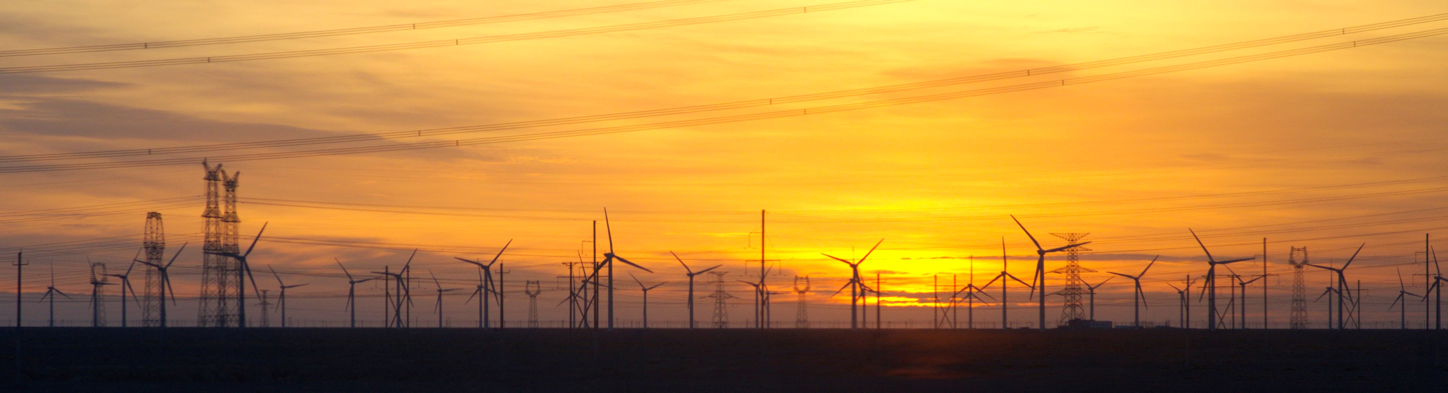 Windturbines at Guazhou (瓜州县) wind farm, Gansu province, China by photographer Popolon
